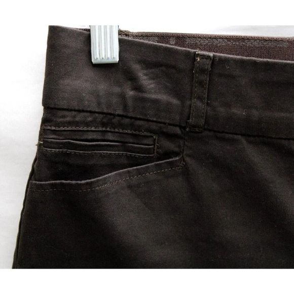 Gloria Vanderbilt “Charlene” Ultra Twill Black Capris Womens Size 6 Short NWT - Picture 4 of 13